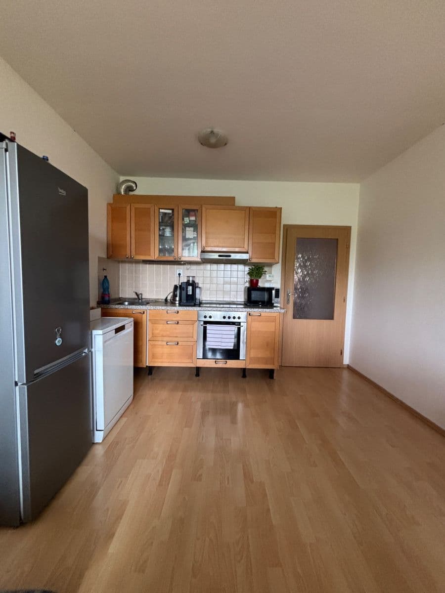 Pronájem bytu 2+kk 48 m², Pod Haltýřem, Praha, Praha Pronájem bytu 2+kk 48 m², Pod Haltýřem, Praha, Praha