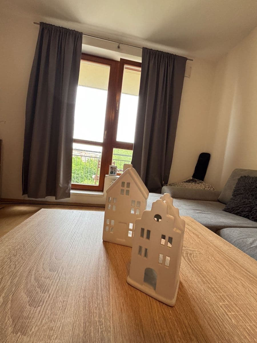Pronájem bytu 2+kk 48 m², Pod Haltýřem, Praha, Praha Pronájem bytu 2+kk 48 m², Pod Haltýřem, Praha, Praha