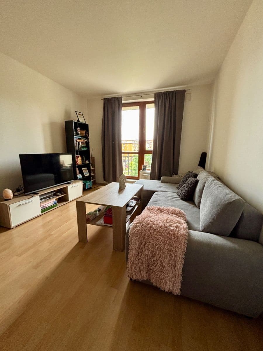 Pronájem bytu 2+kk 48 m², Pod Haltýřem, Praha, Praha Pronájem bytu 2+kk 48 m², Pod Haltýřem, Praha, Praha