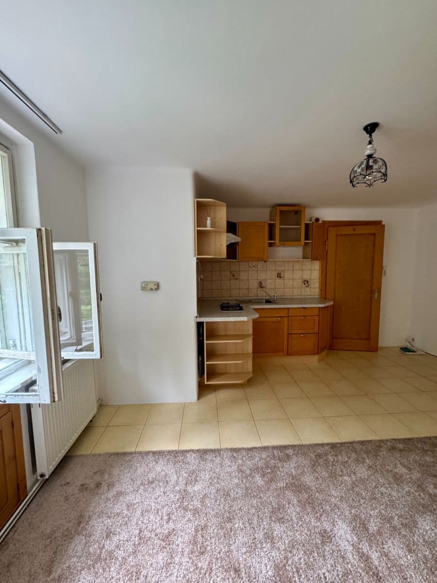 Pronájem bytu 2+kk 41 m², Mlýnská, Liberec, Liberecký kraj Pronájem bytu 2+kk 41 m², Mlýnská, Liberec, Liberecký kraj