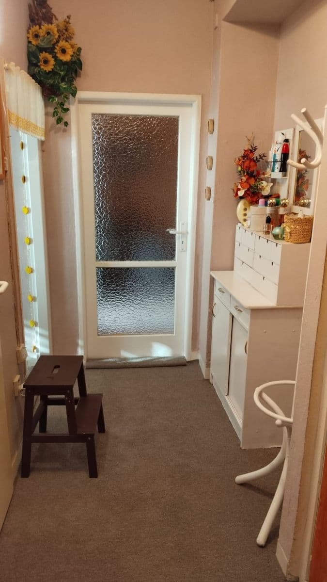 Prodej bytu 2+1 54 m², Ervěnická, Jirkov, Ústecký kraj Prodej bytu 2+1 54 m², Ervěnická, Jirkov, Ústecký kraj
