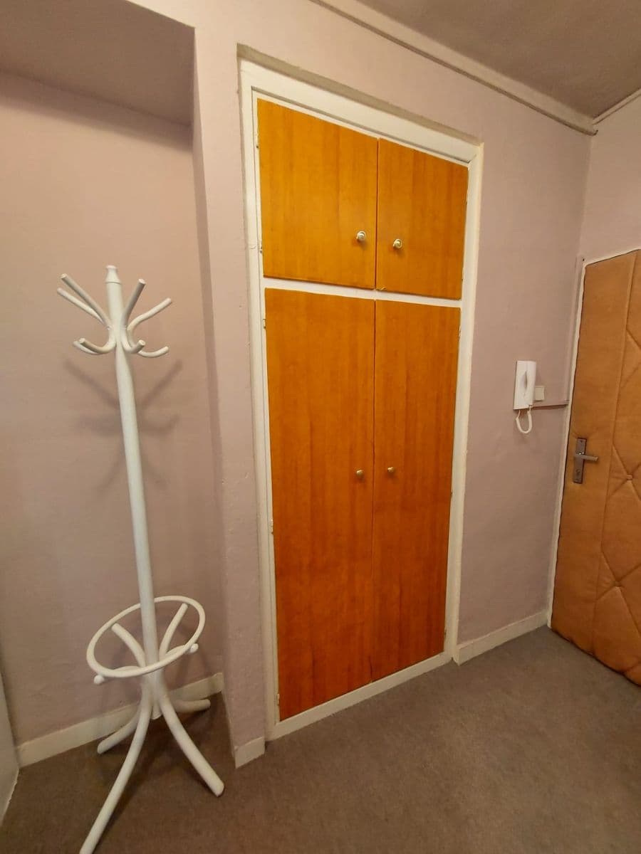 Prodej bytu 2+1 54 m², Ervěnická, Jirkov, Ústecký kraj Prodej bytu 2+1 54 m², Ervěnická, Jirkov, Ústecký kraj