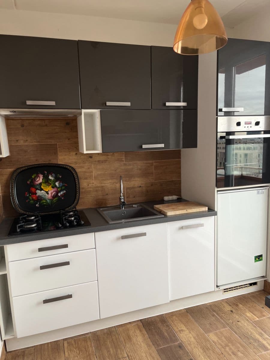 Prodej bytu 3+1 60 m², Račianska, Nové Mesto, Bratislavský kraj Prodej bytu 3+1 60 m², Račianska, Nové Mesto, Bratislavský kraj