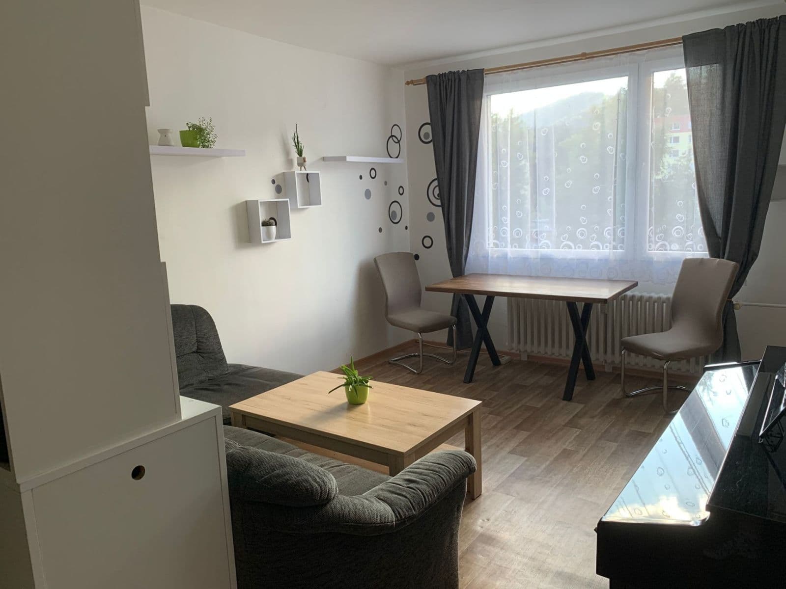 Prodej bytu 3+1 78 m², Poštovní, Desná, Liberecký kraj Prodej bytu 3+1 78 m², Poštovní, Desná, Liberecký kraj