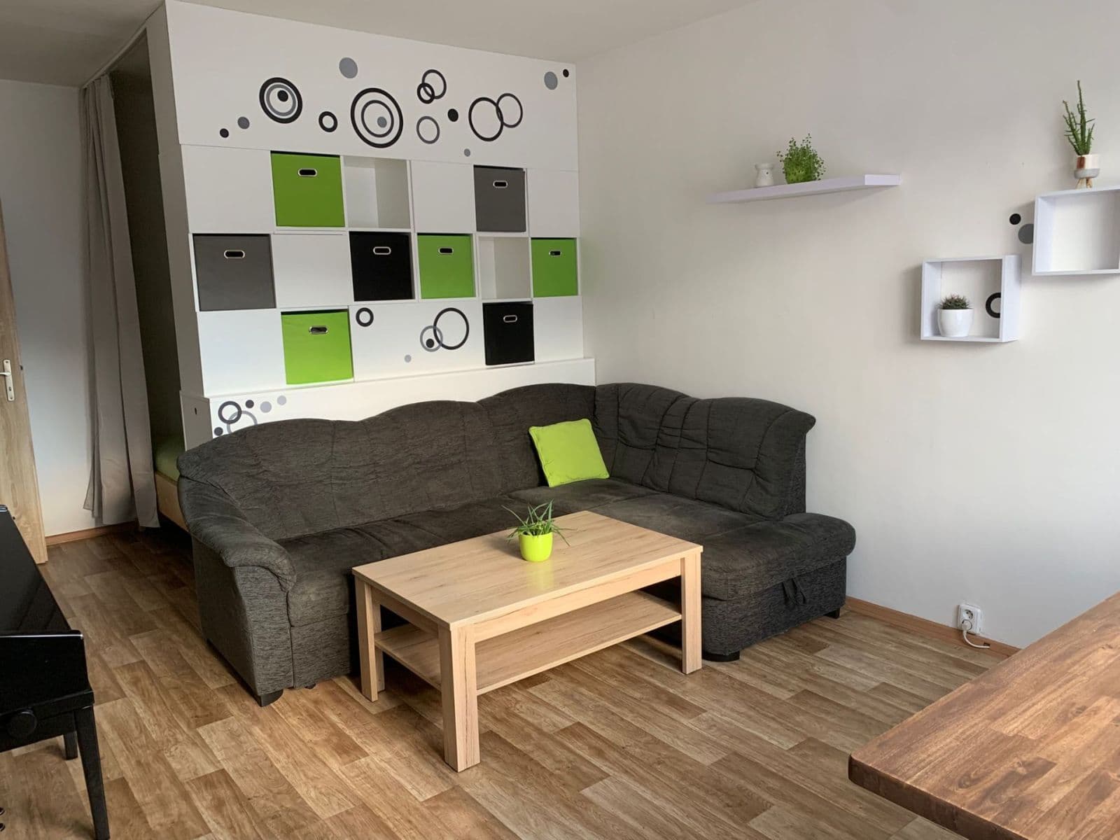 Prodej bytu 3+1 78 m², Poštovní, Desná, Liberecký kraj Prodej bytu 3+1 78 m², Poštovní, Desná, Liberecký kraj