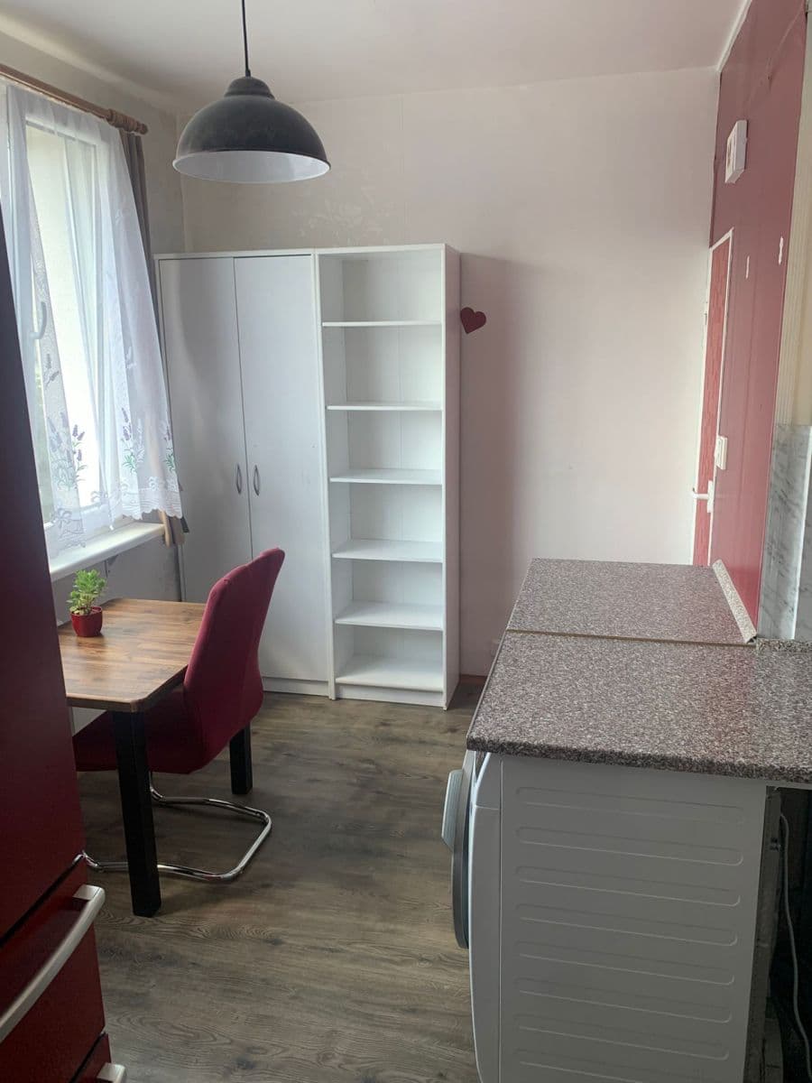 Prodej bytu 3+1 78 m², Poštovní, Desná, Liberecký kraj Prodej bytu 3+1 78 m², Poštovní, Desná, Liberecký kraj
