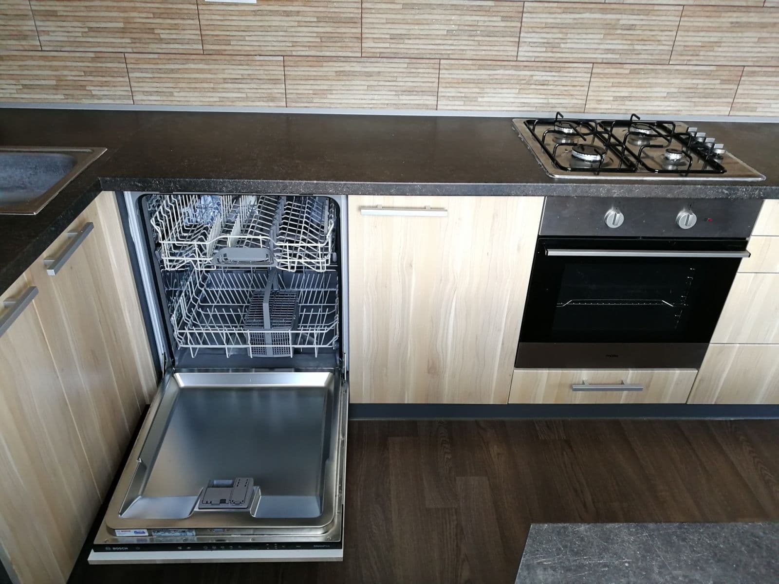 Pronájem bytu 2+kk 50 m², Družstevní, Brno, Jihomoravský kraj Pronájem bytu 2+kk 50 m², Družstevní, Brno, Jihomoravský kraj