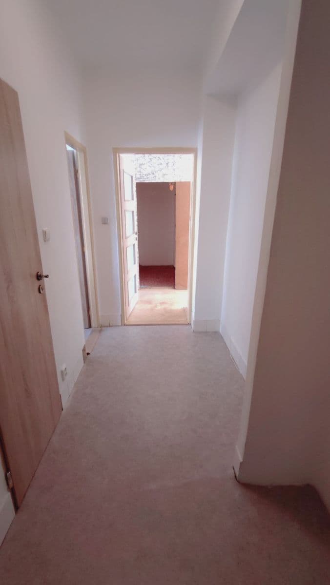 Prodej bytu 2+1 50 m², Skalníkova, Mariánské Lázně, Karlovarský kraj Prodej bytu 2+1 50 m², Skalníkova, Mariánské Lázně, Karlovarský kraj