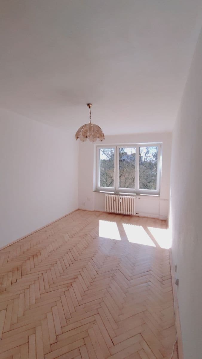 Prodej bytu 2+1 50 m², Skalníkova, Mariánské Lázně, Karlovarský kraj Prodej bytu 2+1 50 m², Skalníkova, Mariánské Lázně, Karlovarský kraj