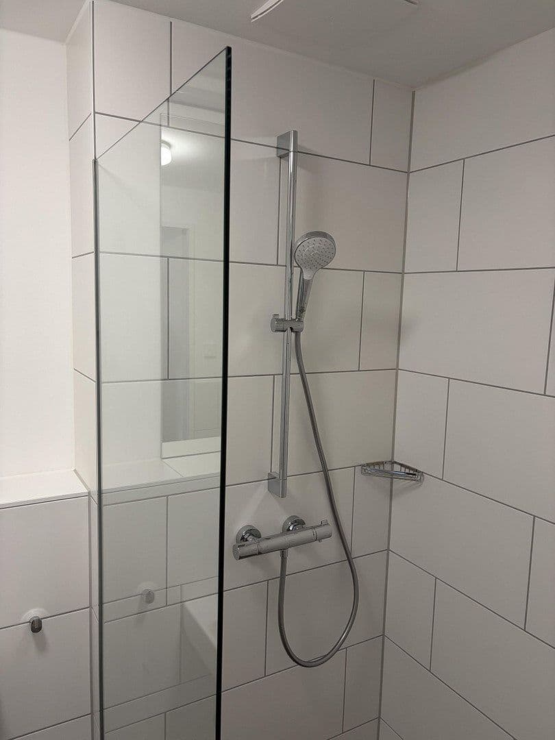 Pronájem bytu 1+1 25 m², Otto-Hahn-Straße 40, Regensburg, Bavorsko Pronájem bytu 1+1 25 m², Otto-Hahn-Straße 40, Regensburg, Bavorsko