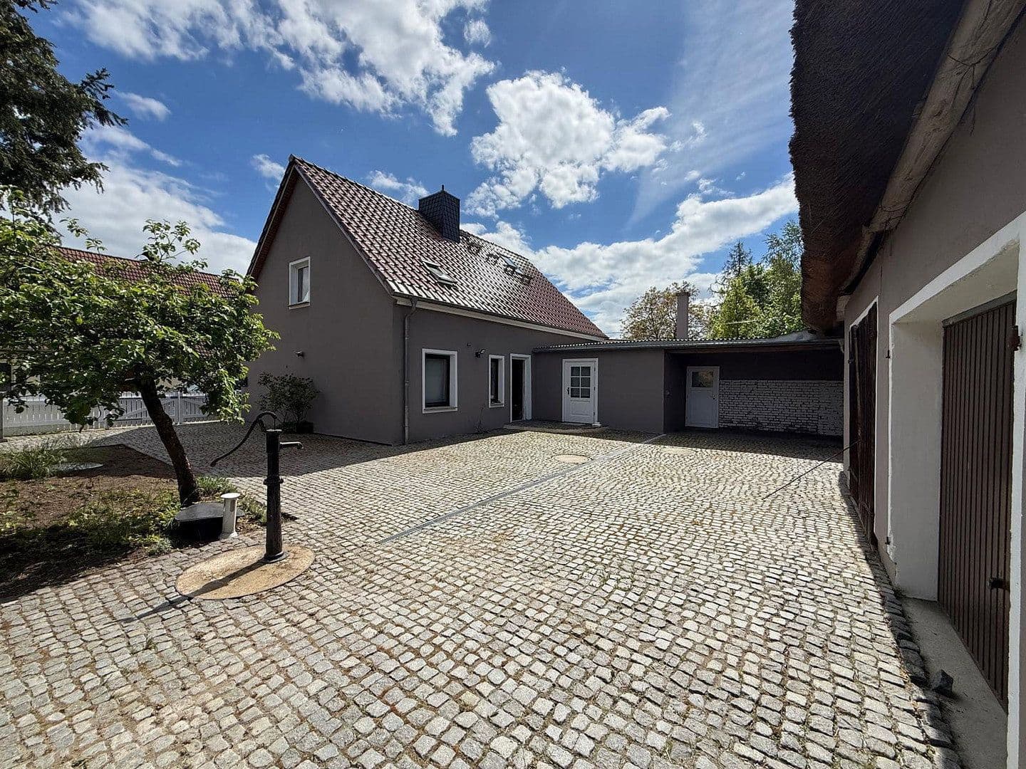 Prodej domu 173 m², pozemek 540 m², Straße zur Koppel, Rankwitz, Mecklenburg-Vorpommern Prodej domu 173 m², pozemek 540 m², Straße zur Koppel, Rankwitz, Mecklenburg-Vorpommern
