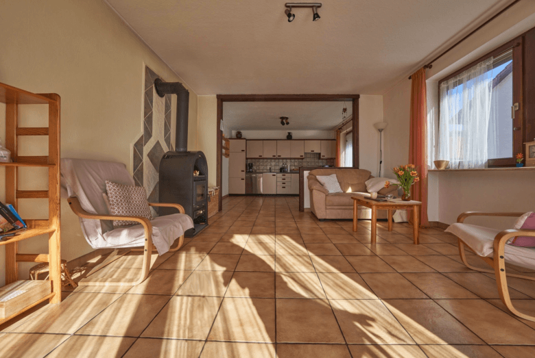 Pronájem domu 139 m², pozemek 140 m², Neufra, Bádensko-Württembersko Pronájem domu 139 m², pozemek 140 m², Neufra, Bádensko-Württembersko