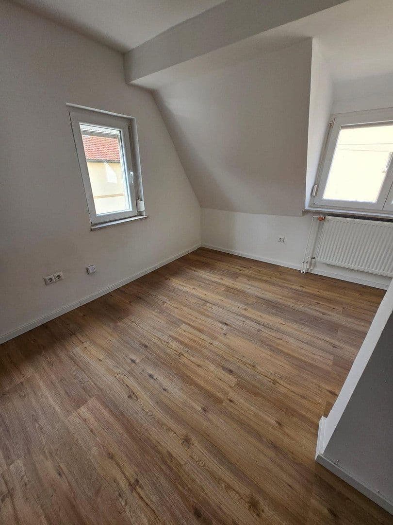 Pronájem bytu 4+kk 105 m², Schneidergasse 2, Gochsheim, Bavorsko Pronájem bytu 4+kk 105 m², Schneidergasse 2, Gochsheim, Bavorsko