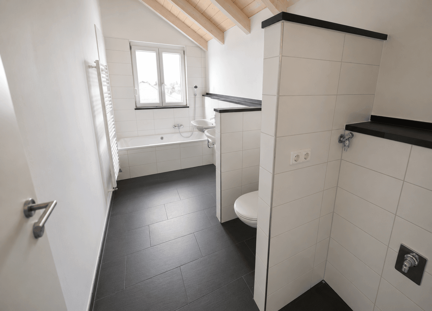 Pronájem bytu 3+1 78 m², Hemau, Bavorsko Pronájem bytu 3+1 78 m², Hemau, Bavorsko