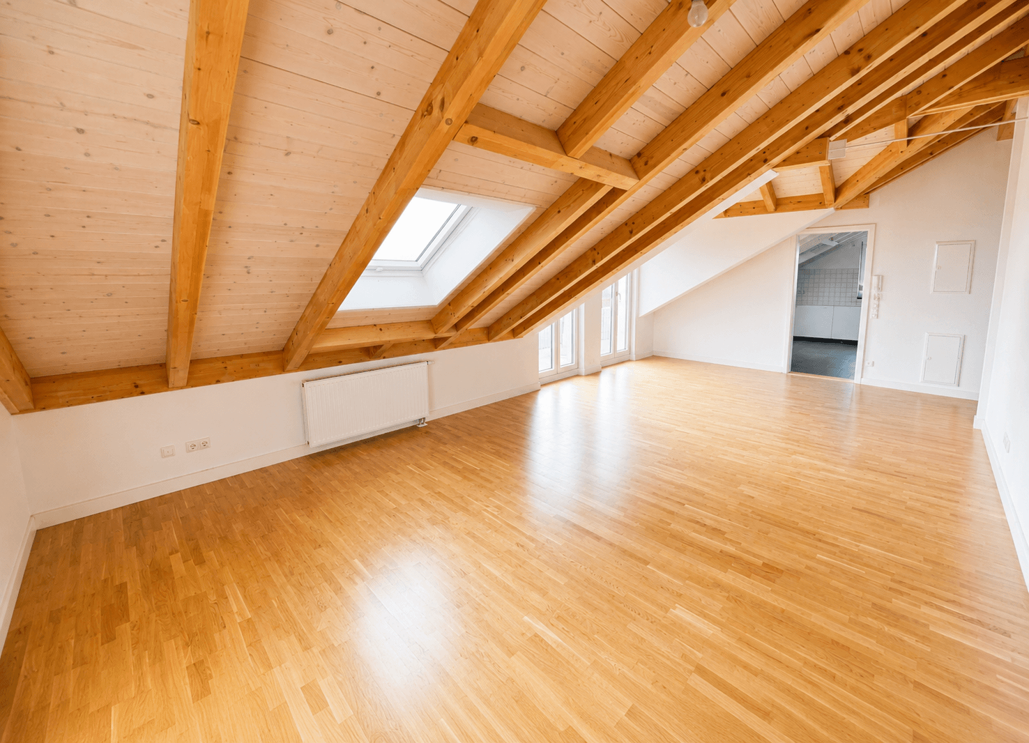 Pronájem bytu 3+1 78 m², Hemau, Bavorsko Pronájem bytu 3+1 78 m², Hemau, Bavorsko