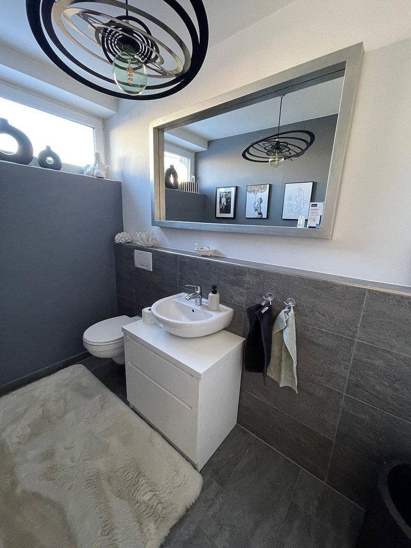 Pronájem domu 149 m², pozemek 284 m², Landsberied, Bavorsko Pronájem domu 149 m², pozemek 284 m², Landsberied, Bavorsko
