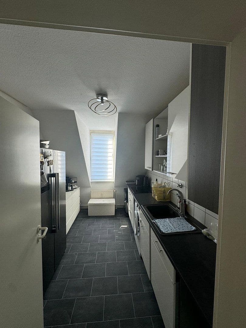 Pronájem bytu 3+kk 87 m², Berliner Straße 55, Niederkassel, Severní Porýní-Vestfálsko Pronájem bytu 3+kk 87 m², Berliner Straße 55, Niederkassel, Severní Porýní-Vestfálsko