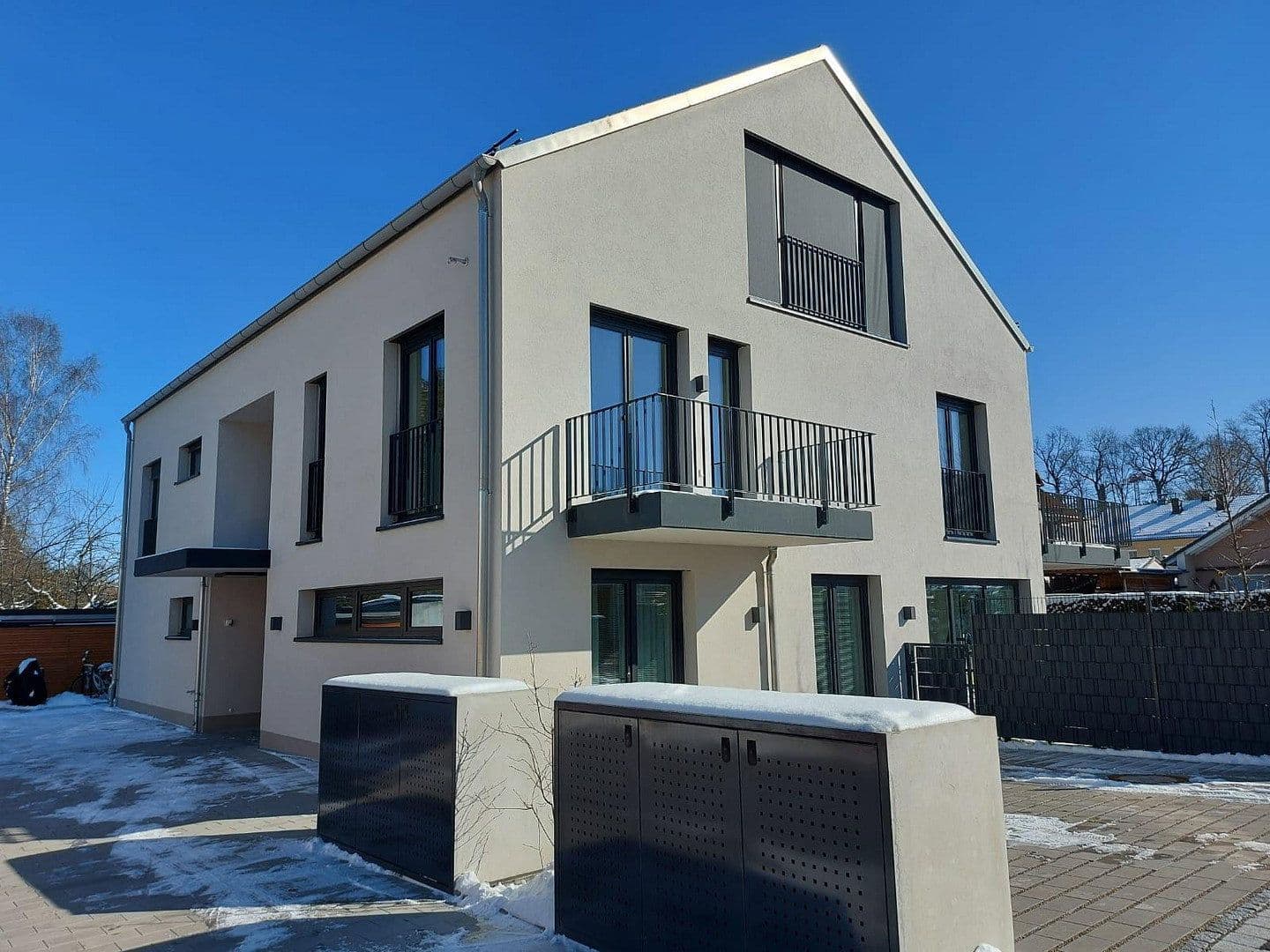 Pronájem bytu 1+kk 31 m², Unterfoehring, Bavorsko Pronájem bytu 1+kk 31 m², Unterfoehring, Bavorsko