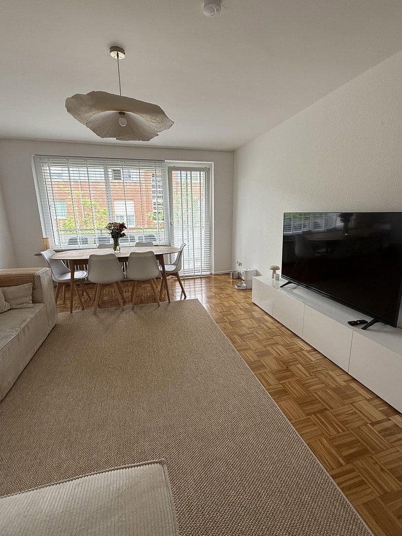 Pronájem bytu 3+1 65 m², Meerbusch, Severní Porýní-Vestfálsko Pronájem bytu 3+1 65 m², Meerbusch, Severní Porýní-Vestfálsko