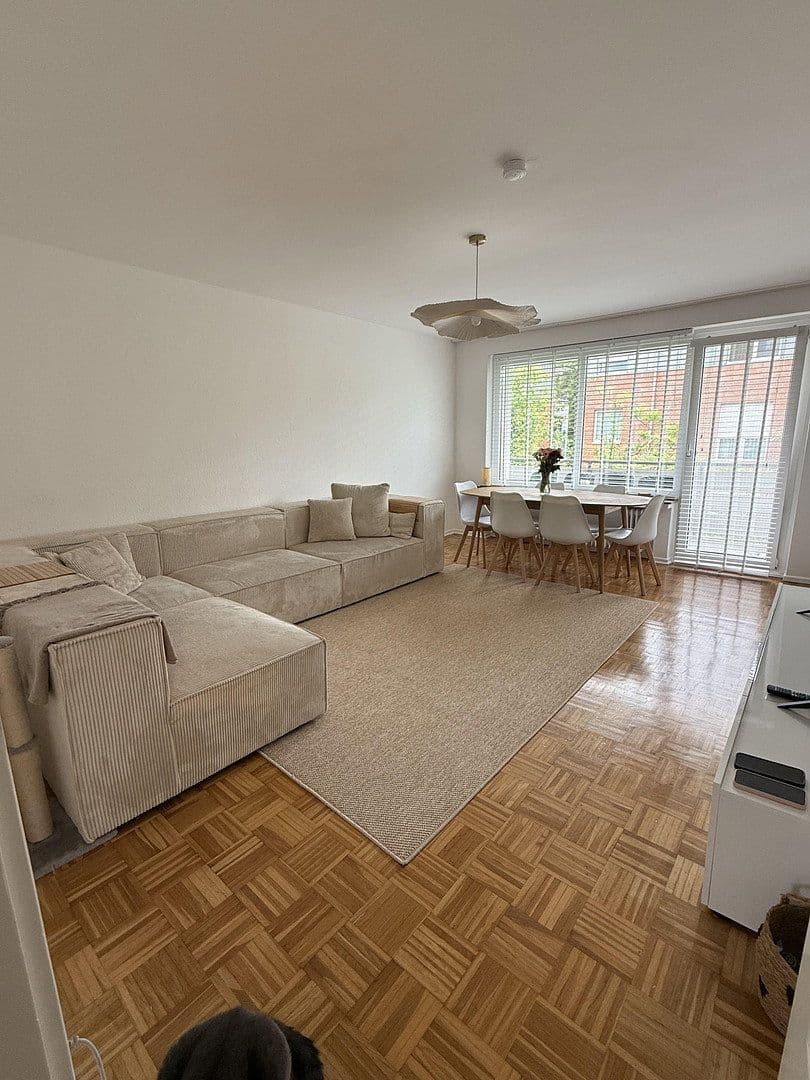 Pronájem bytu 3+1 65 m², Meerbusch, Severní Porýní-Vestfálsko Pronájem bytu 3+1 65 m², Meerbusch, Severní Porýní-Vestfálsko