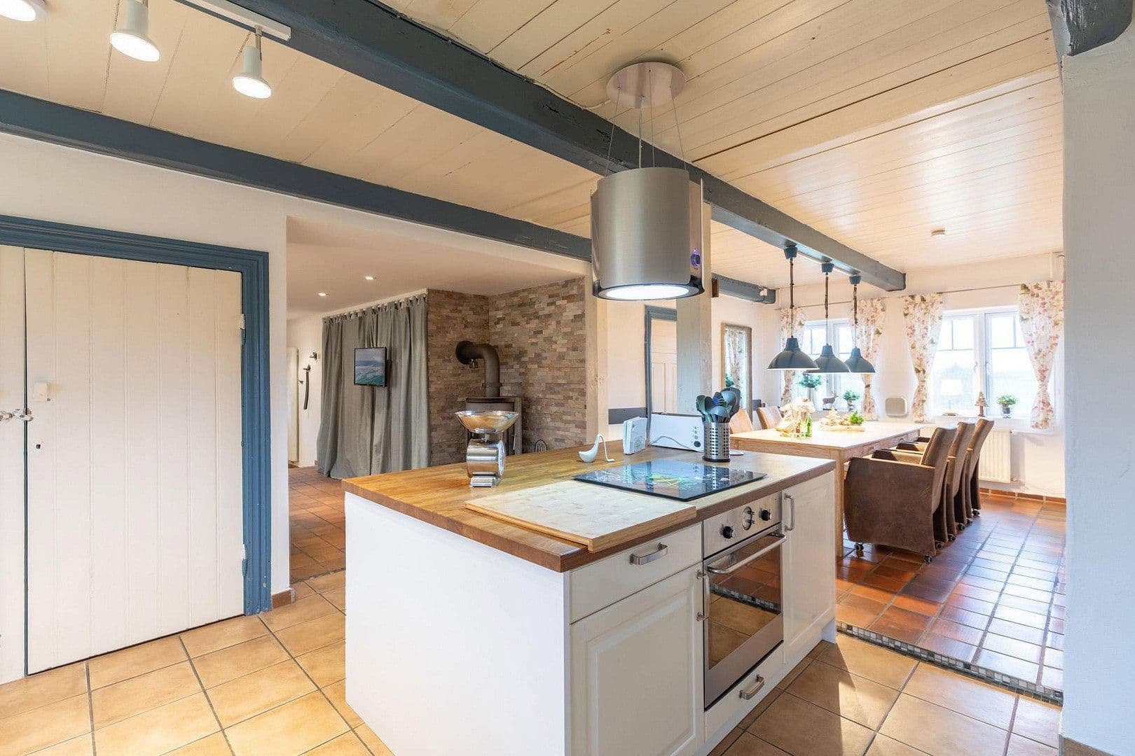 Prodej domu 155 m², pozemek 1.861 m², Emmelsbüll-Horsbüll, Šlesvicko-Holštýnsko Prodej domu 155 m², pozemek 1.861 m², Emmelsbüll-Horsbüll, Šlesvicko-Holštýnsko