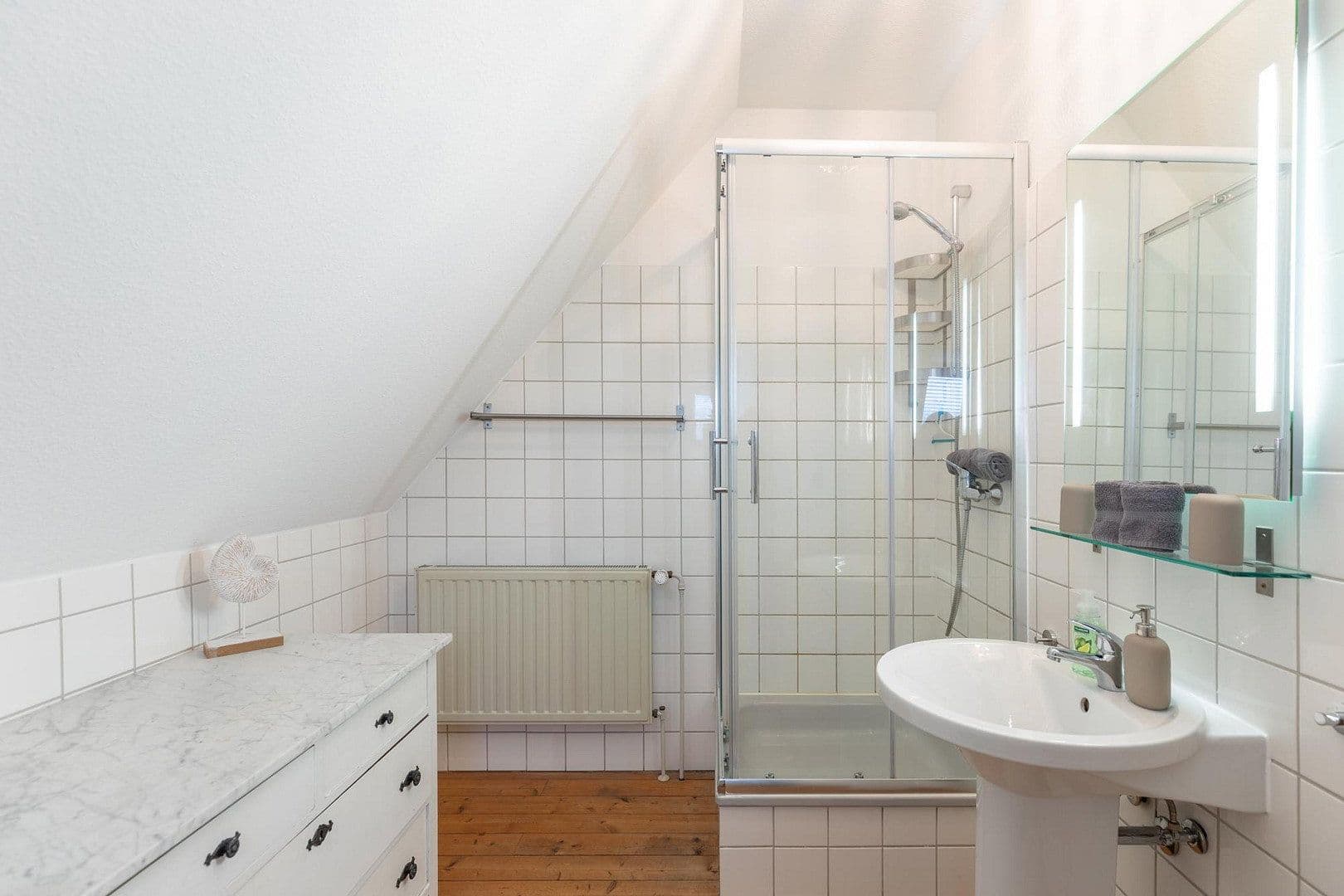 Prodej domu 155 m², pozemek 1.861 m², Emmelsbüll-Horsbüll, Šlesvicko-Holštýnsko Prodej domu 155 m², pozemek 1.861 m², Emmelsbüll-Horsbüll, Šlesvicko-Holštýnsko