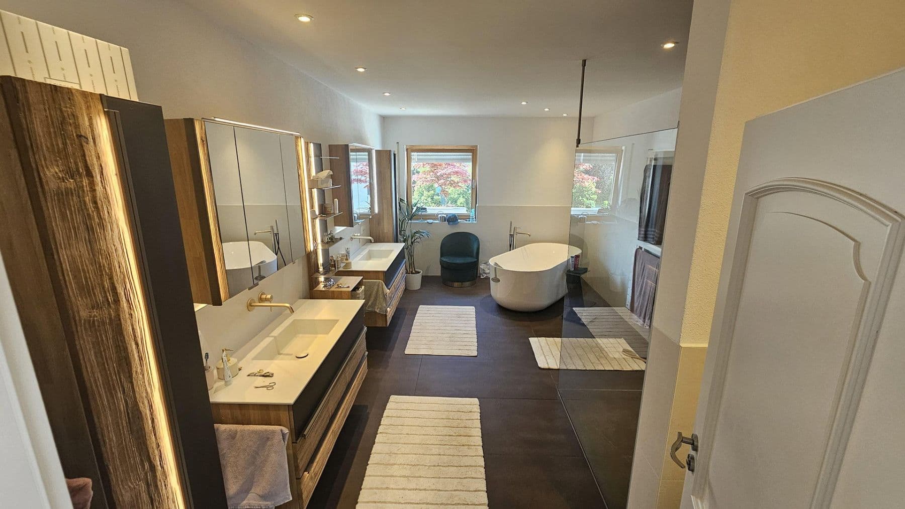 Pronájem bytu 3+kk 170 m², Rosenheim, Bavorsko Pronájem bytu 3+kk 170 m², Rosenheim, Bavorsko