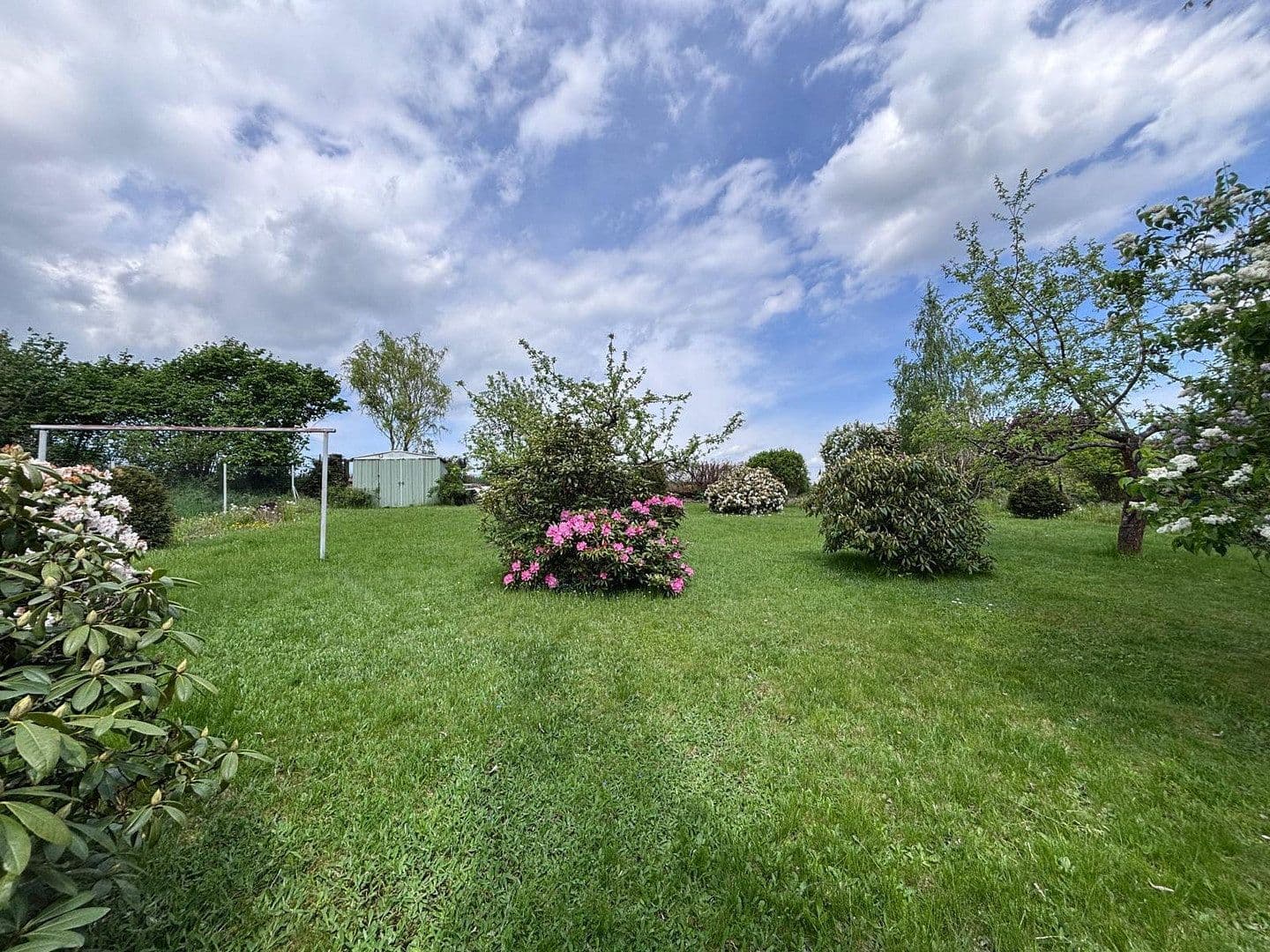 Prodej domu 100 m², pozemek 1.400 m², Braunsdorfer Straße 28, Freital, Sasko Prodej domu 100 m², pozemek 1.400 m², Braunsdorfer Straße 28, Freital, Sasko