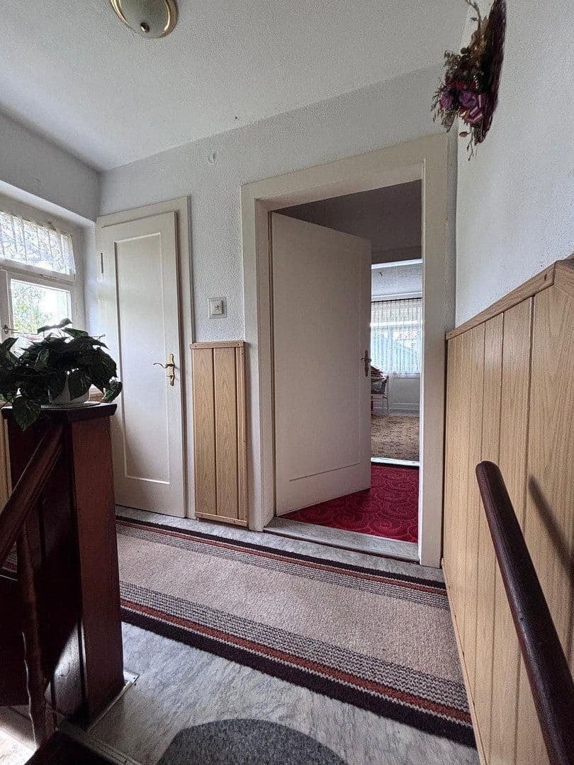 Prodej domu 100 m², pozemek 1.400 m², Braunsdorfer Straße 28, Freital, Sasko Prodej domu 100 m², pozemek 1.400 m², Braunsdorfer Straße 28, Freital, Sasko