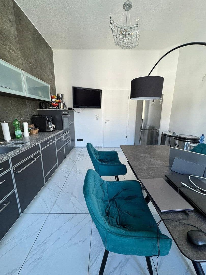Prodej domu 475 m², pozemek 880 m², Kaiserstr. 10, Plettenberg, Severní Porýní-Vestfálsko Prodej domu 475 m², pozemek 880 m², Kaiserstr. 10, Plettenberg, Severní Porýní-Vestfálsko