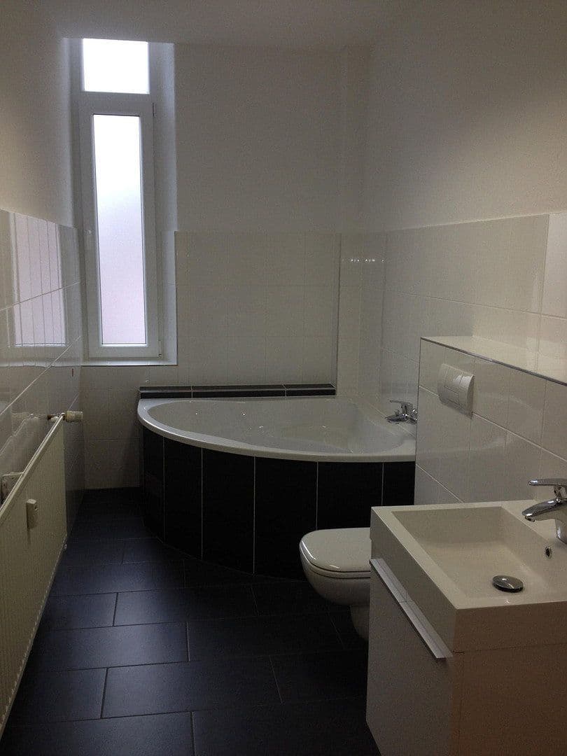 Prodej domu 475 m², pozemek 880 m², Kaiserstr. 10, Plettenberg, Severní Porýní-Vestfálsko Prodej domu 475 m², pozemek 880 m², Kaiserstr. 10, Plettenberg, Severní Porýní-Vestfálsko