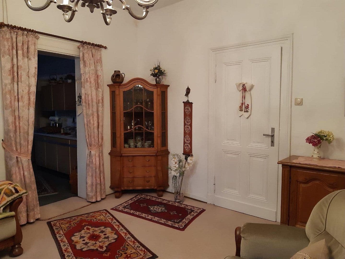Prodej domu 475 m², pozemek 880 m², Kaiserstr. 10, Plettenberg, Severní Porýní-Vestfálsko Prodej domu 475 m², pozemek 880 m², Kaiserstr. 10, Plettenberg, Severní Porýní-Vestfálsko