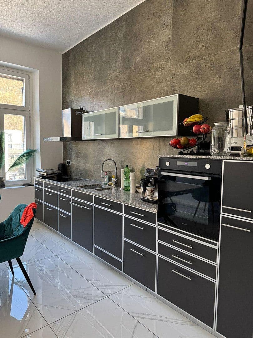 Prodej domu 475 m², pozemek 880 m², Kaiserstr. 10, Plettenberg, Severní Porýní-Vestfálsko Prodej domu 475 m², pozemek 880 m², Kaiserstr. 10, Plettenberg, Severní Porýní-Vestfálsko
