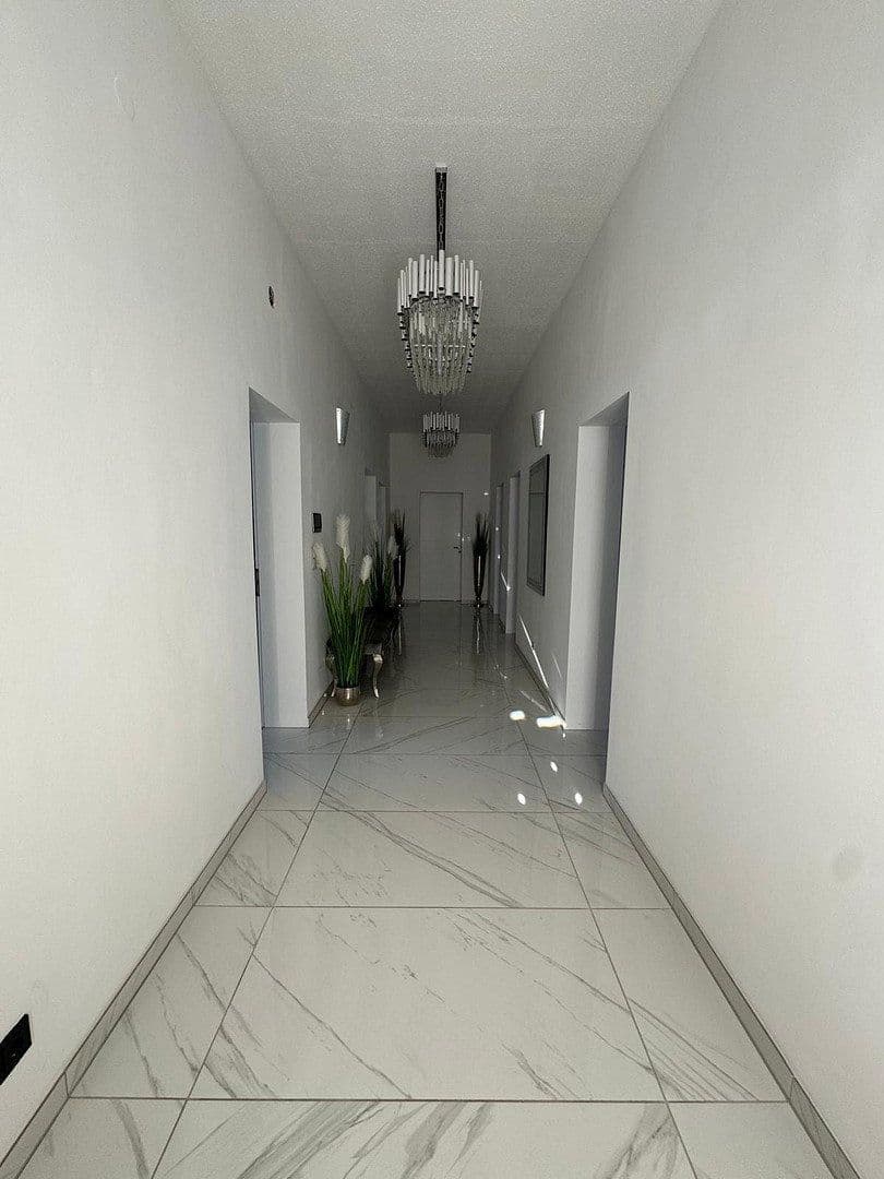Prodej domu 475 m², pozemek 880 m², Kaiserstr. 10, Plettenberg, Severní Porýní-Vestfálsko Prodej domu 475 m², pozemek 880 m², Kaiserstr. 10, Plettenberg, Severní Porýní-Vestfálsko
