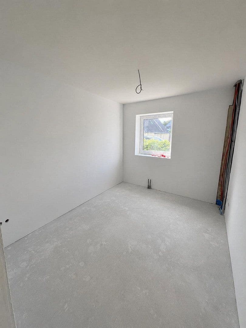 Prodej domu 132 m², pozemek 544 m², Glinde, Šlesvicko-Holštýnsko Prodej domu 132 m², pozemek 544 m², Glinde, Šlesvicko-Holštýnsko