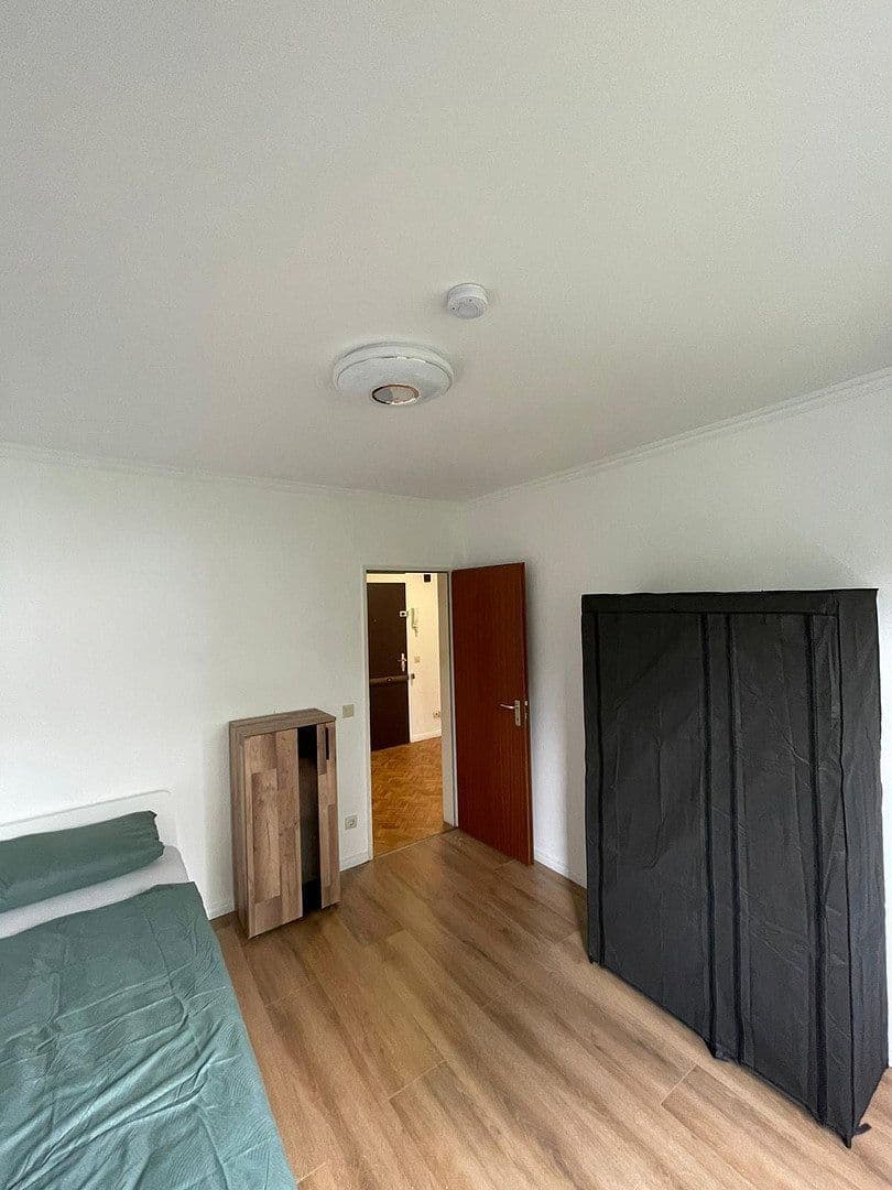 Pronájem bytu 1+1 11 m², Hermann-Böse-Straße, Bremen, Bremen Pronájem bytu 1+1 11 m², Hermann-Böse-Straße, Bremen, Bremen