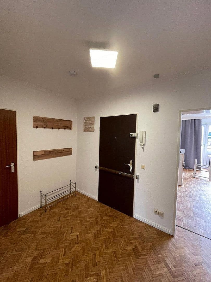 Pronájem bytu 1+1 11 m², Hermann-Böse-Straße, Bremen, Bremen Pronájem bytu 1+1 11 m², Hermann-Böse-Straße, Bremen, Bremen
