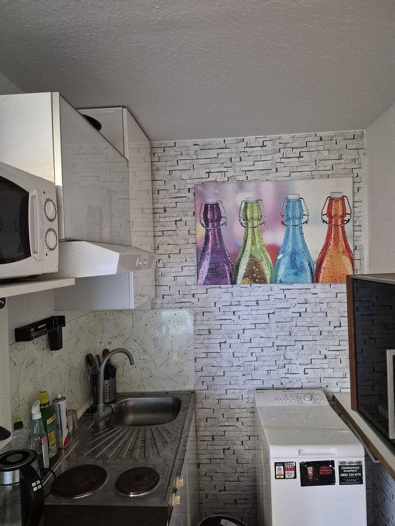 Pronájem bytu 1+1 33 m², Ludwigsburgerstraße 294, Heilbronn, Bádensko-Württembersko Pronájem bytu 1+1 33 m², Ludwigsburgerstraße 294, Heilbronn, Bádensko-Württembersko