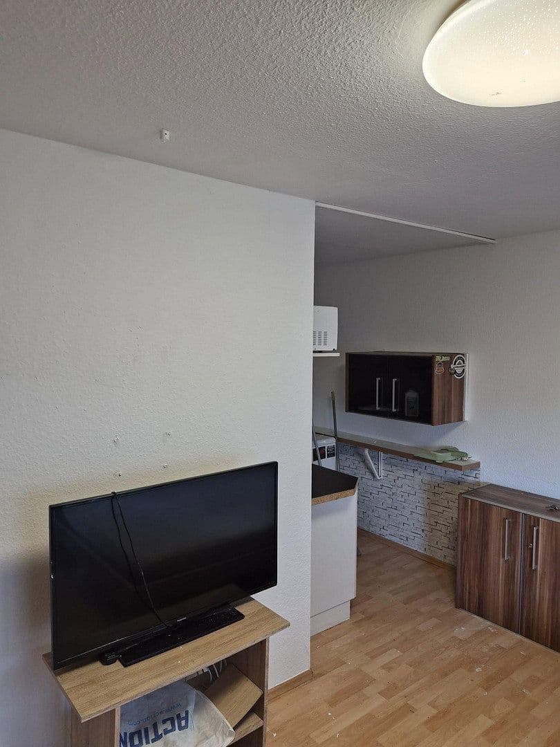 Pronájem bytu 1+1 33 m², Ludwigsburgerstraße 294, Heilbronn, Bádensko-Württembersko Pronájem bytu 1+1 33 m², Ludwigsburgerstraße 294, Heilbronn, Bádensko-Württembersko