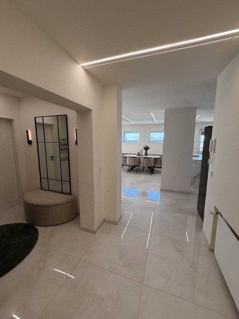 Prodej bytu 4+1 122 m², Erkelenz, Severní Porýní-Vestfálsko Prodej bytu 4+1 122 m², Erkelenz, Severní Porýní-Vestfálsko