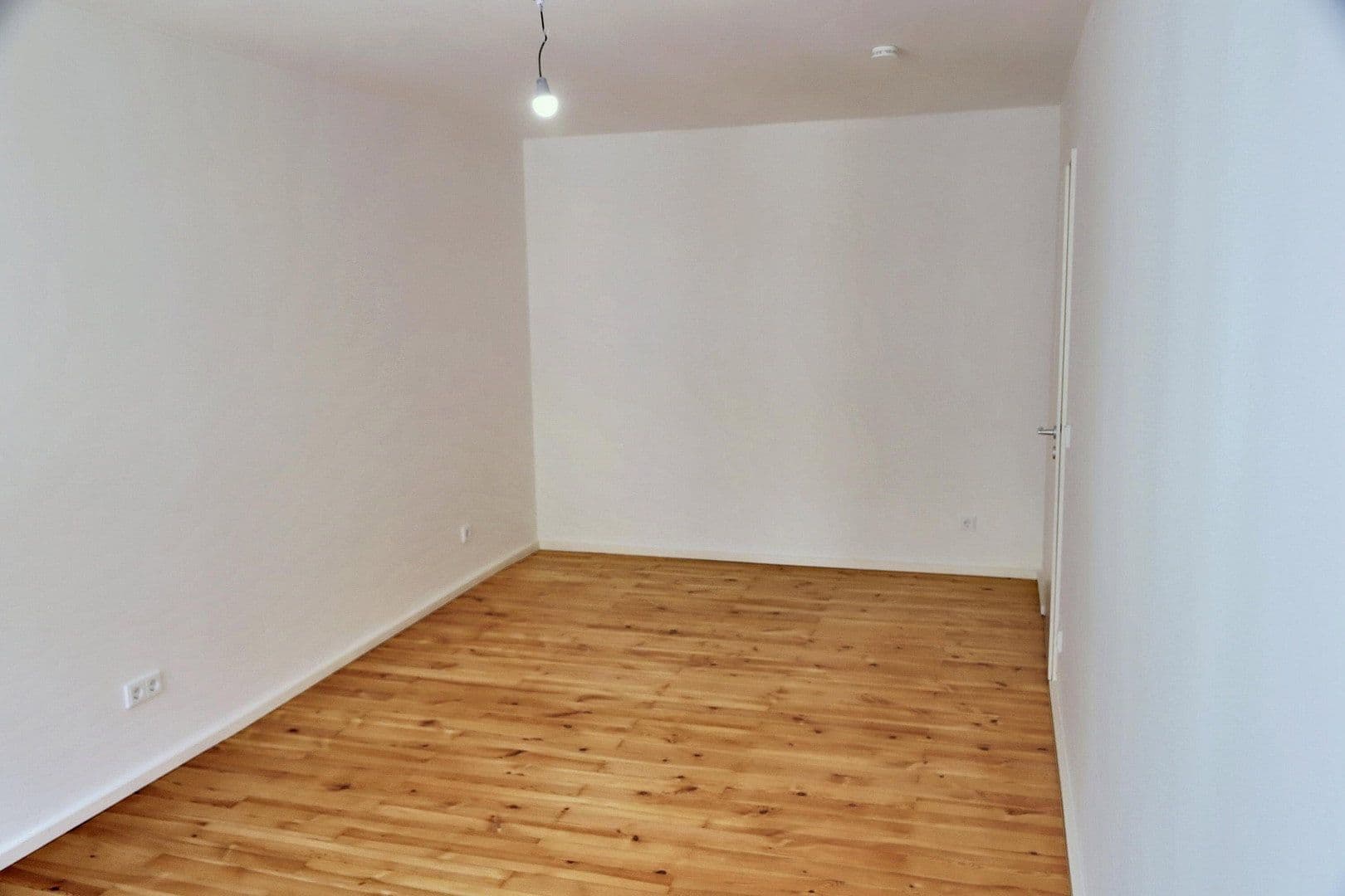 Prodej bytu 3+1 71 m², München, Bavorsko Prodej bytu 3+1 71 m², München, Bavorsko