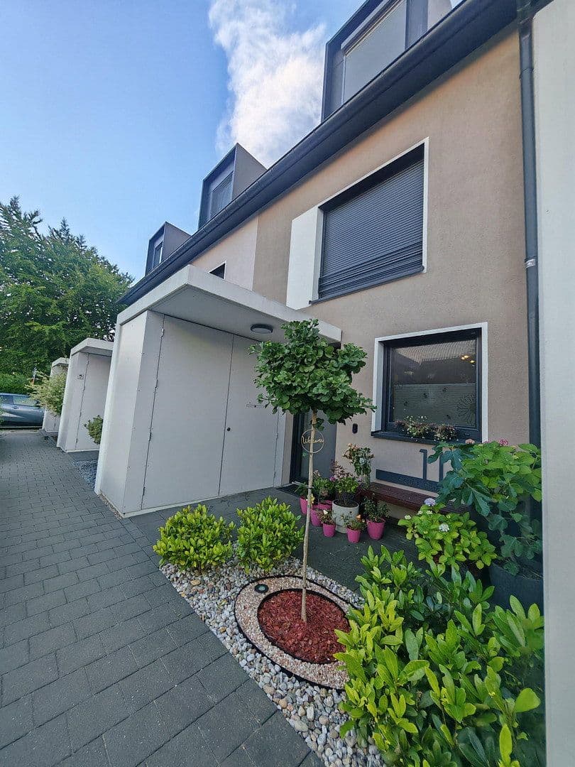 Prodej domu 145 m², pozemek 273 m², Gelsenkirchen, Severní Porýní-Vestfálsko Prodej domu 145 m², pozemek 273 m², Gelsenkirchen, Severní Porýní-Vestfálsko