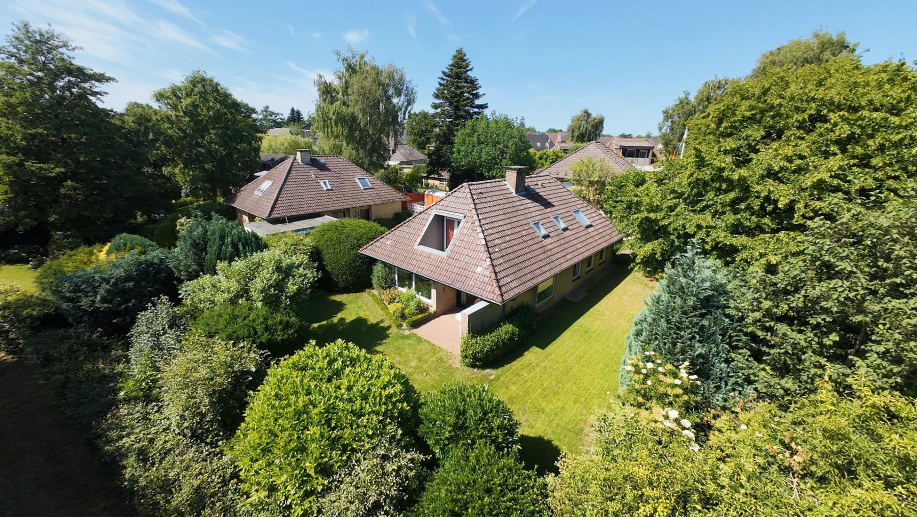 Prodej domu 140 m², pozemek 663 m², Kantstraße 54, Flensburg, Šlesvicko-Holštýnsko Prodej domu 140 m², pozemek 663 m², Kantstraße 54, Flensburg, Šlesvicko-Holštýnsko