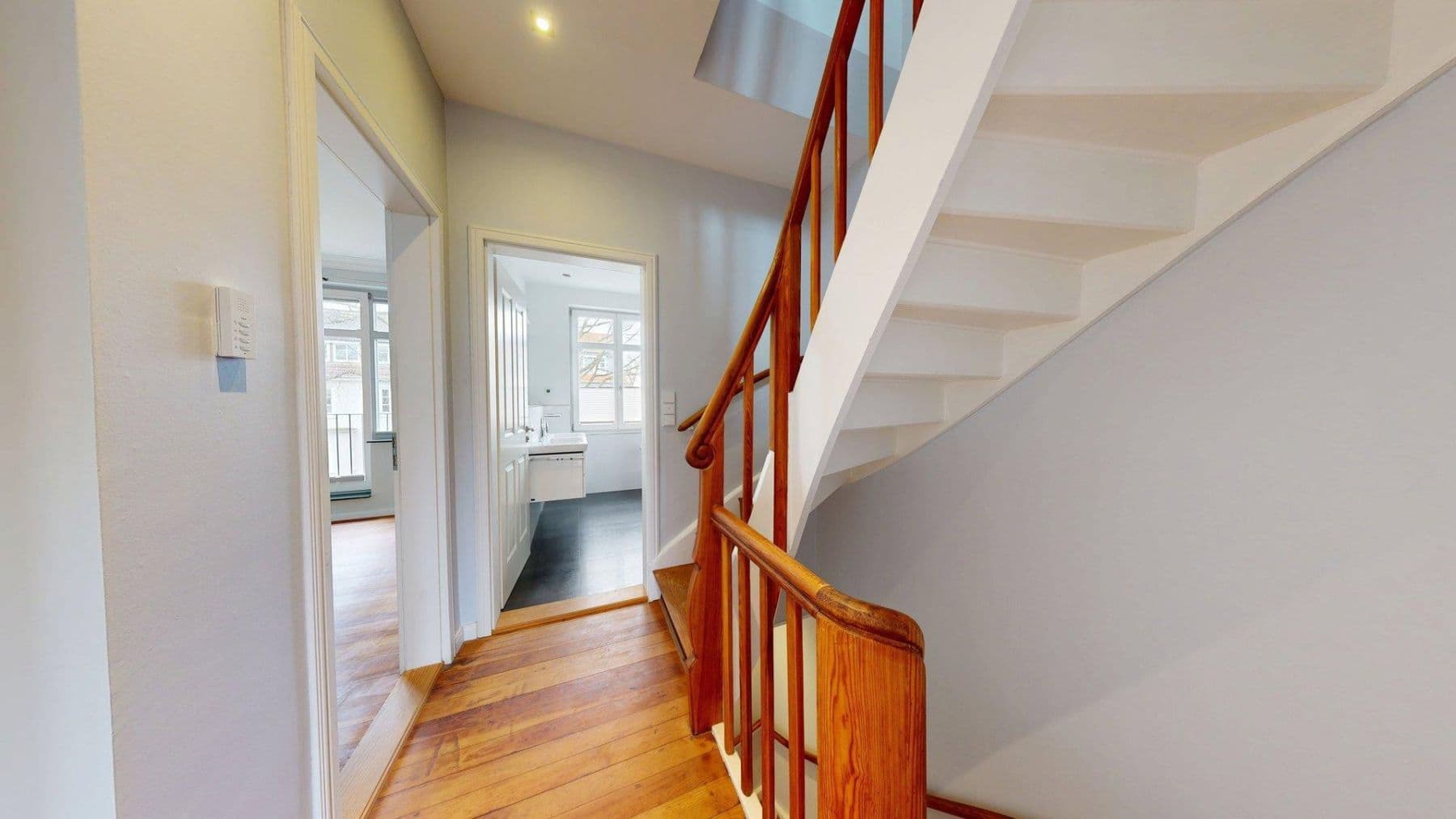 Pronájem domu 170 m², pozemek 184 m², Bremen, Bremen Pronájem domu 170 m², pozemek 184 m², Bremen, Bremen