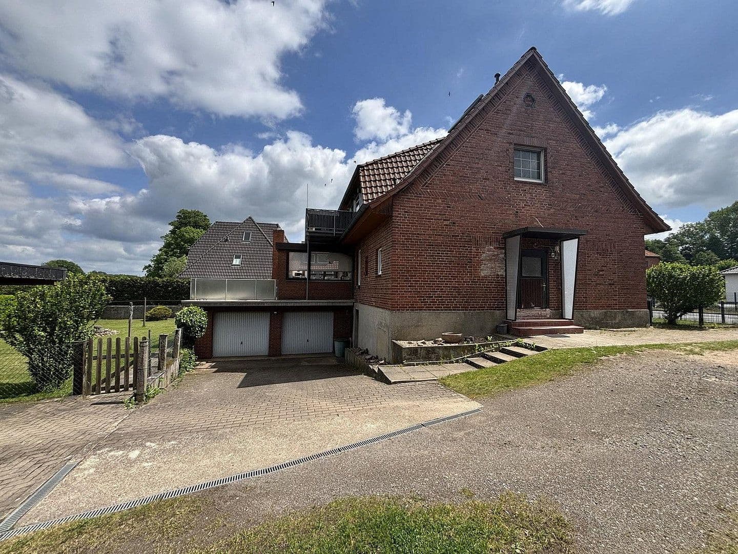 Pronájem bytu 3+1 122 m², Rehburger Str. 35, Rehburg-Loccum, Dolní Sasko Pronájem bytu 3+1 122 m², Rehburger Str. 35, Rehburg-Loccum, Dolní Sasko