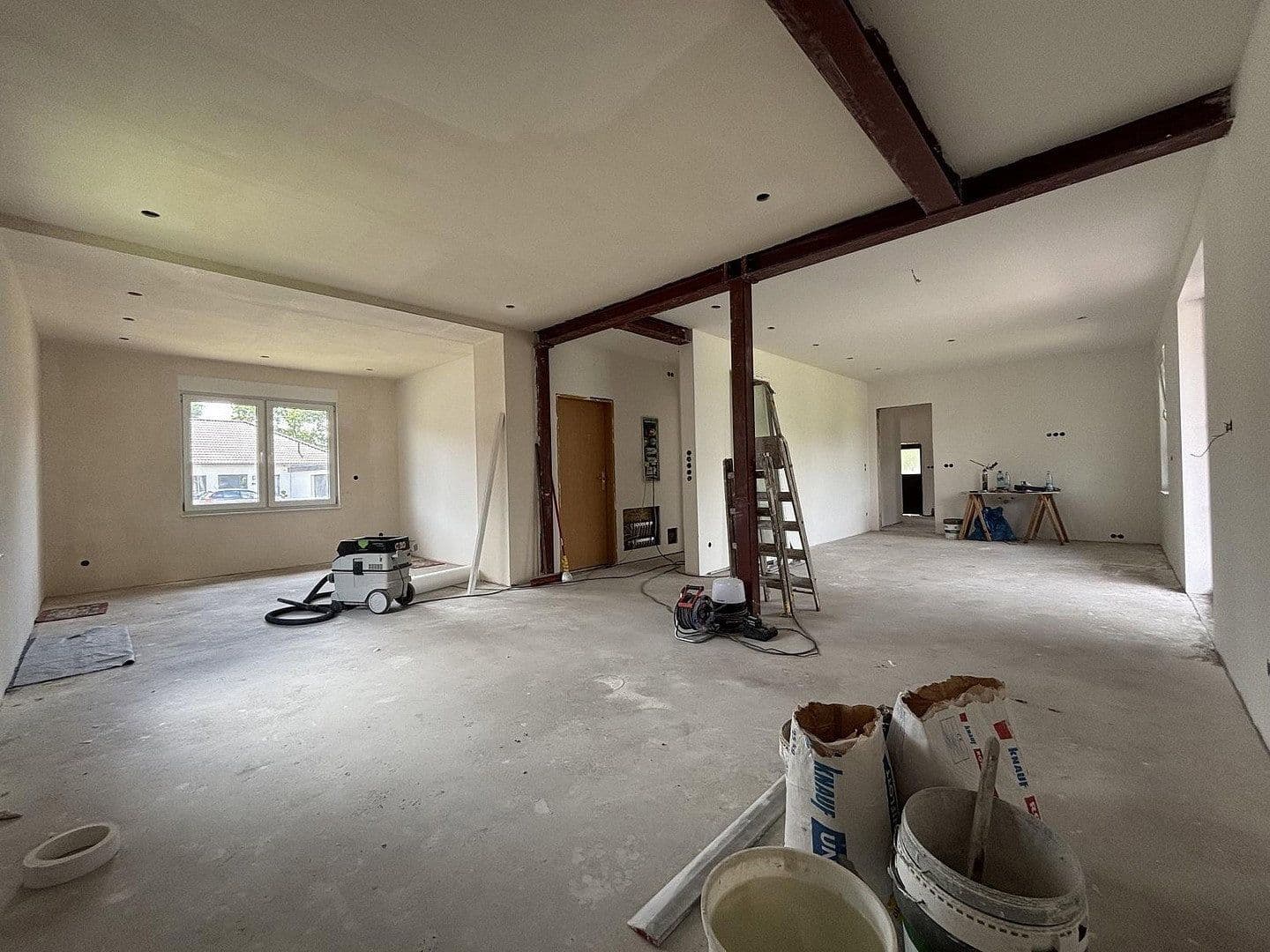Pronájem bytu 3+1 122 m², Rehburger Str. 35, Rehburg-Loccum, Dolní Sasko Pronájem bytu 3+1 122 m², Rehburger Str. 35, Rehburg-Loccum, Dolní Sasko