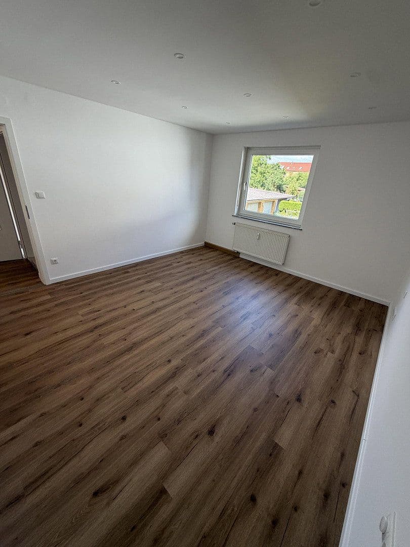 Prodej bytu 5+kk 120 m², Niederwerrn, Bavorsko Prodej bytu 5+kk 120 m², Niederwerrn, Bavorsko
