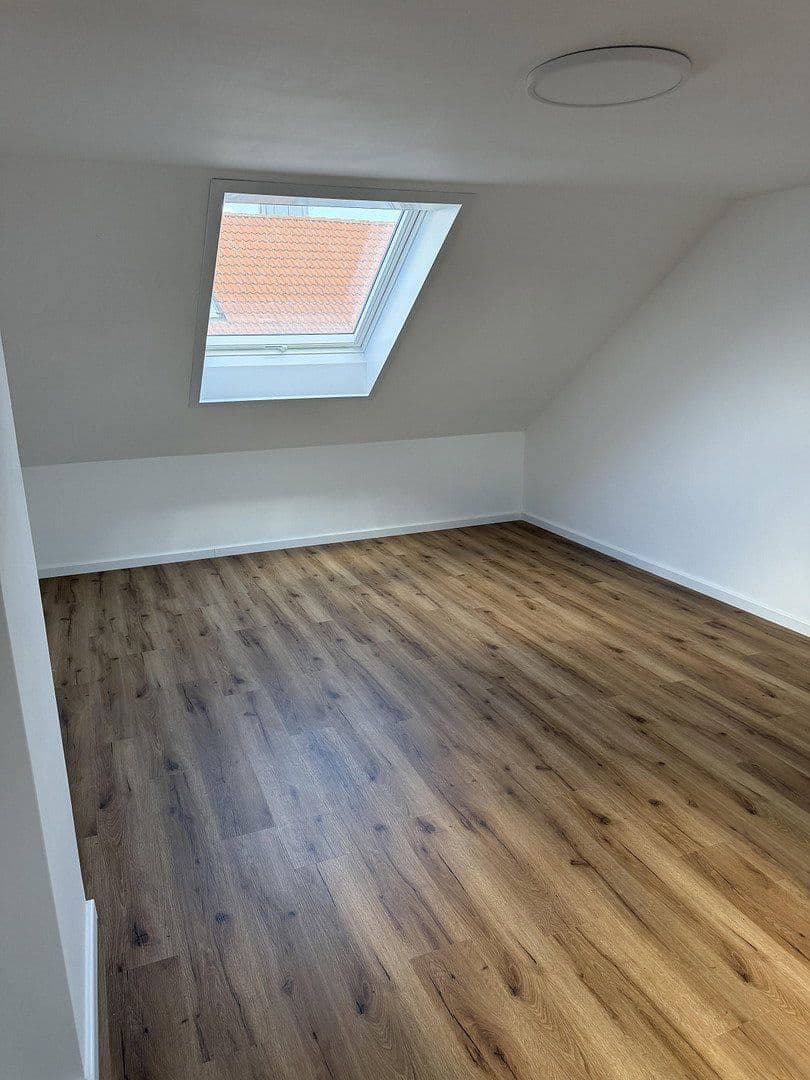Prodej bytu 5+kk 120 m², Niederwerrn, Bavorsko Prodej bytu 5+kk 120 m², Niederwerrn, Bavorsko