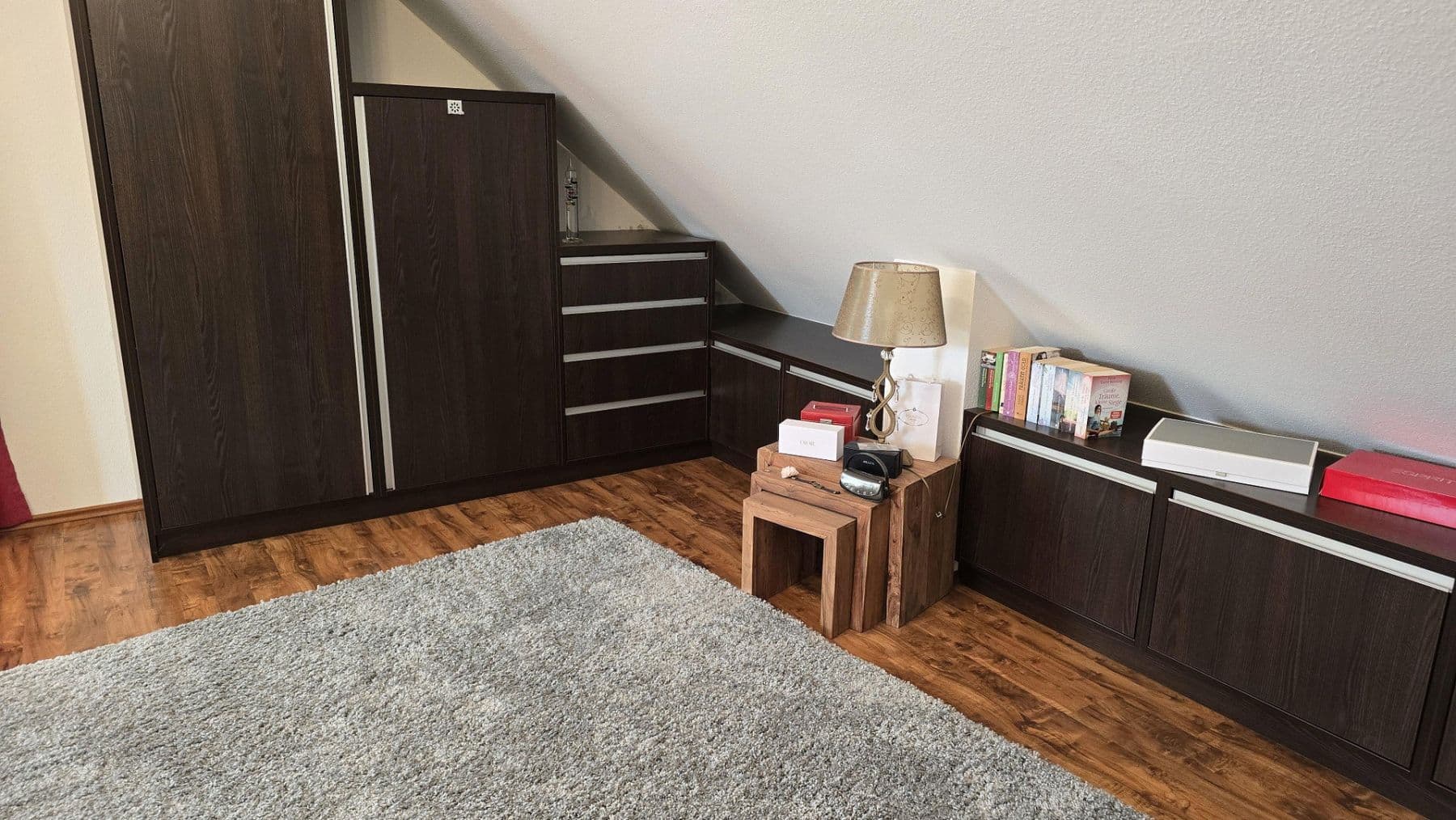 Prodej domu 140 m², pozemek 234 m², Mainhausen, Hessen Prodej domu 140 m², pozemek 234 m², Mainhausen, Hessen