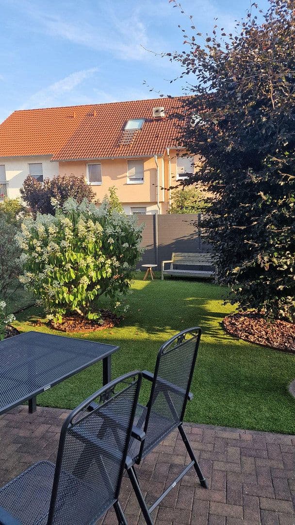 Prodej domu 140 m², pozemek 234 m², Mainhausen, Hessen Prodej domu 140 m², pozemek 234 m², Mainhausen, Hessen